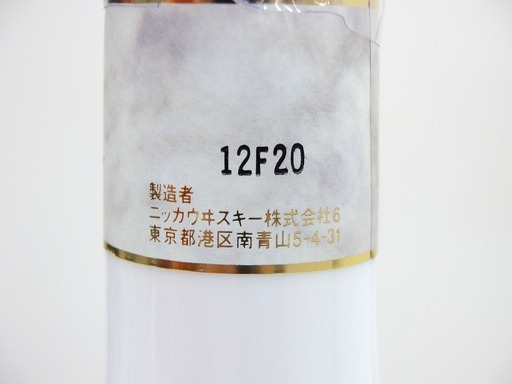 ニッカ　鶴　ウイスキー　洋酒　700ml