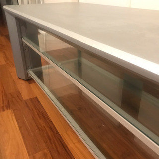 大型テレビ台の画像