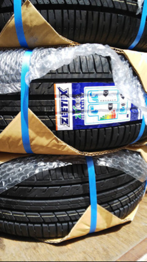 タイヤ ホイルセット  新品未使用