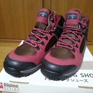 トレッキングシューズ（レディース24.5ｃｍ）