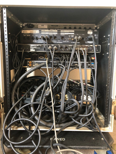 音楽機材ばっかりだぁぉ