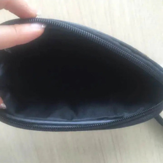 新品☆本革のバックの画像