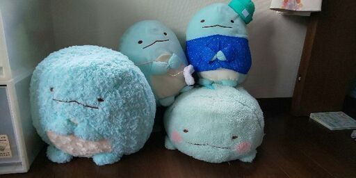 すみっコぐらし とかげぬいぐるみ 4こ