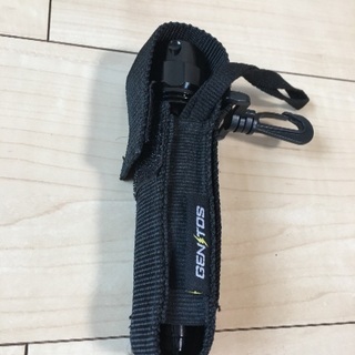 【LEDライトと新品電池2つ】GENTOS Superfire SF-552X3 と新品電池ＣＲ１２３Ａの画像