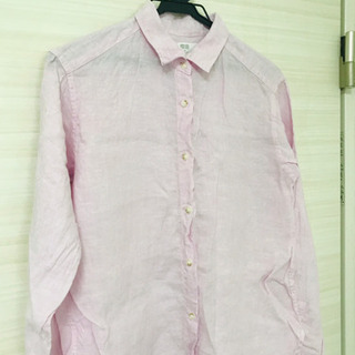 UNIQLOコットンピンクシャツの画像