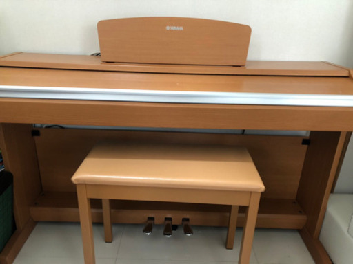 ヤマハ電子ピアノ YDP131