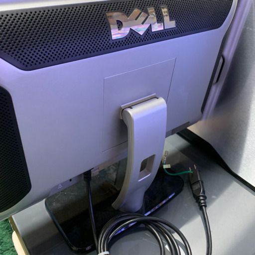 DELL XPS 630i  HDD700GB？メモリ4GB