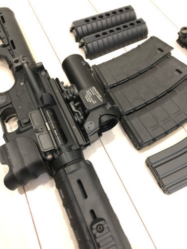 《激安》東京マルイ次世代M4A1高価エルカン他改造パーツ多数