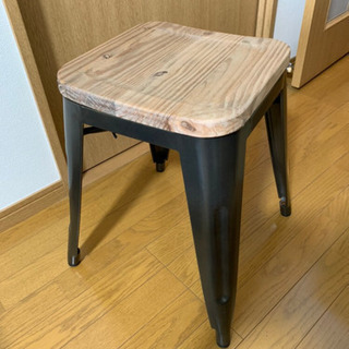決まりました。椅子☆