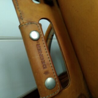 デグナー　サドルバッグの画像