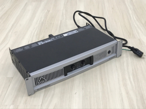 behringer アンプ