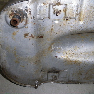 ラビットS301Aガソリンタンク（要修理）の画像