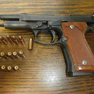 再投稿 30年位前に購入したMGCベレッタM92F スーパーリアルヘビーウエイト(