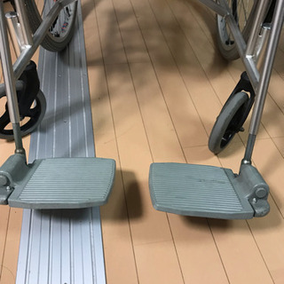 車椅子【室内用】訳ありの画像