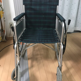 車椅子【室内用】訳ありの画像