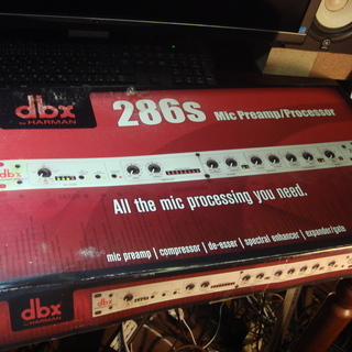 マイクプリアンプ　DBX286Sの画像