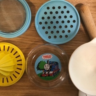 【中古】トーマス 離乳食 調理セットの画像