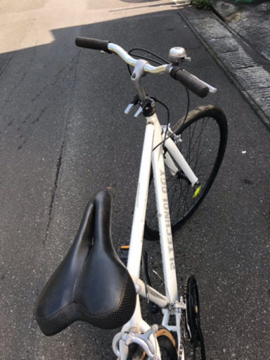 お取り引き感謝【街乗り仕様】７００Ｃ・クロスバイク仕様・格安中古車両