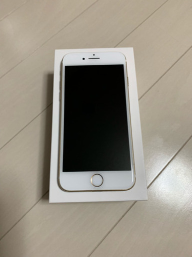 シムフリー【美品】iPhone7（32GB） ※郵便発送可※
