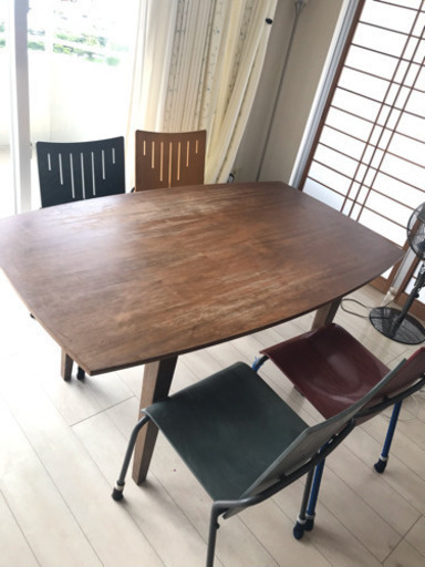 リビングテーブル、椅子４脚お譲りします