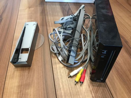 wii本体  カセット3本wiiフィット付