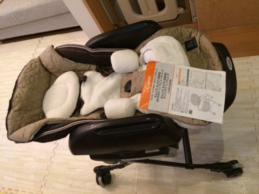 Combi ネムリラ オートスウィング 電動ゆりかご