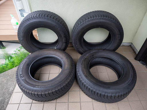 SUV専用 スタッドレスタイヤ MICHELIN LATITUDE X-ICE XI-2