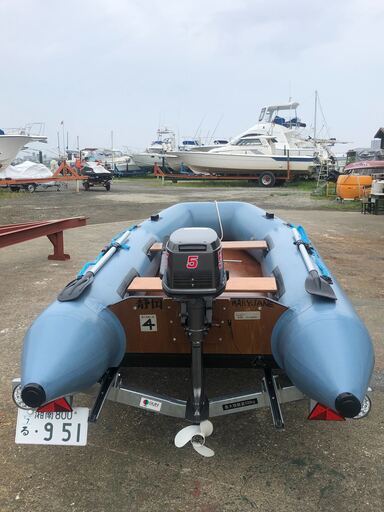 アキレス社ゴムボート船外機付き 