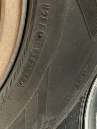 商談中⭐️265/70r15 ダンロップ ⭐️バリ山 スタッドレスタイヤホイール 4本セット サファリ等