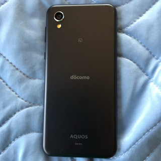 AQUOS SENSE2 docomo版 simロック解除済 中古美品の画像