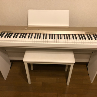 電子ピアノ