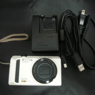 【終了】CASIO EXILIM EX-ZR100 ホワイト
