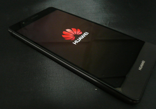 【終了】HUAWEI P9 lite ブラック