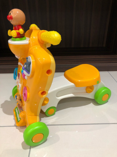 購入価格¥11,664極美品アンパンマンへんしんウォーカー