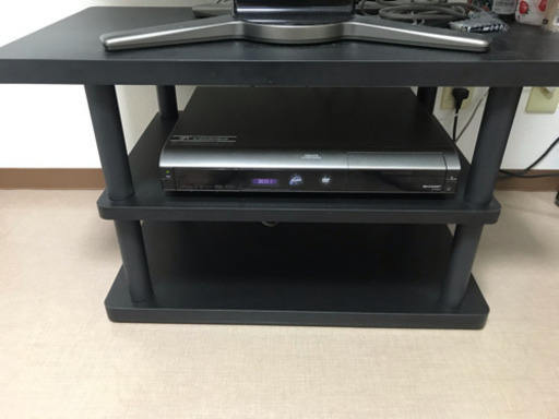 32型テレビ、DVDレコーダー、テレビ台