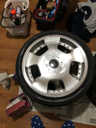 preciousプレシャス 235/40ZR18 95Y