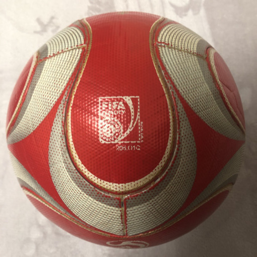 チームガイスト  限定サッカーボール