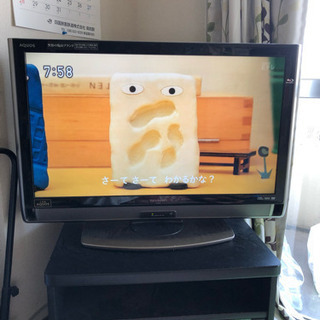 中古・AQUOS32型テレビ