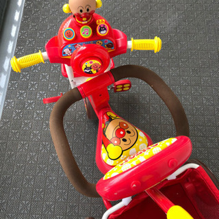 アンパンマンデラックス 三輪車の画像