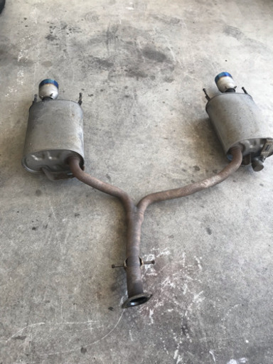GRS184クラウンリヤマフラー 中古マフラーカッター付き