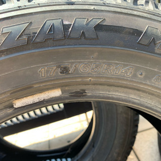 スタッドレス14インチの画像