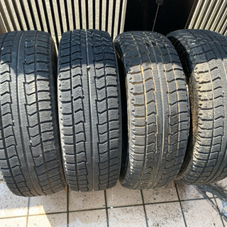 スタッドレス14インチの画像