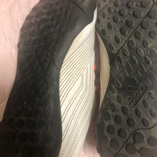 アディダス adidas サッカー トレーニングシューズの画像