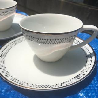 ティーカップ4客の画像
