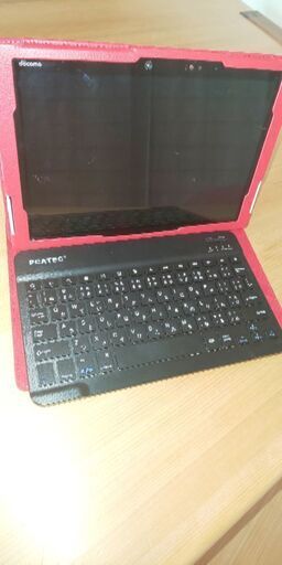 キーボード付ケース付タブレット