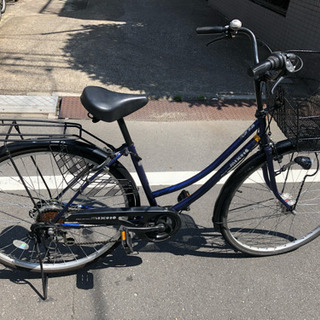 使用期間極少！27インチ 6段変速 オートライト軽快車！