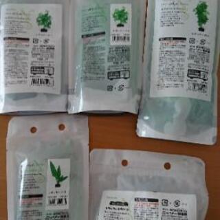 金魚水槽＋水槽水草５点のセット(新品未開封)の画像