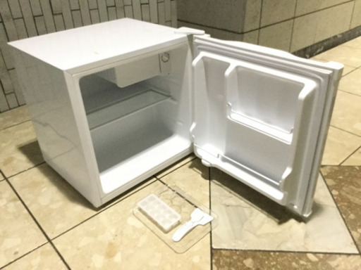 【超美品】16年46L小型冷蔵庫 WR-1046