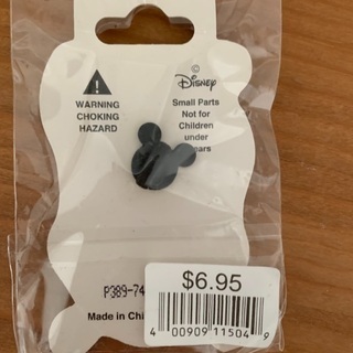 ★再値下げ★LA ハリウッド ディズニーストア ティンカーベルバッチの画像