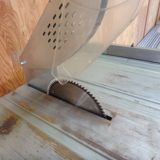 日立 255mm ベンチ丸ノコ C10FD3 中古品 日立 ベンチ丸ノコ C10FD3